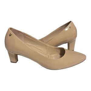 Vionic Mia Tan Patent Leather Heels size 10